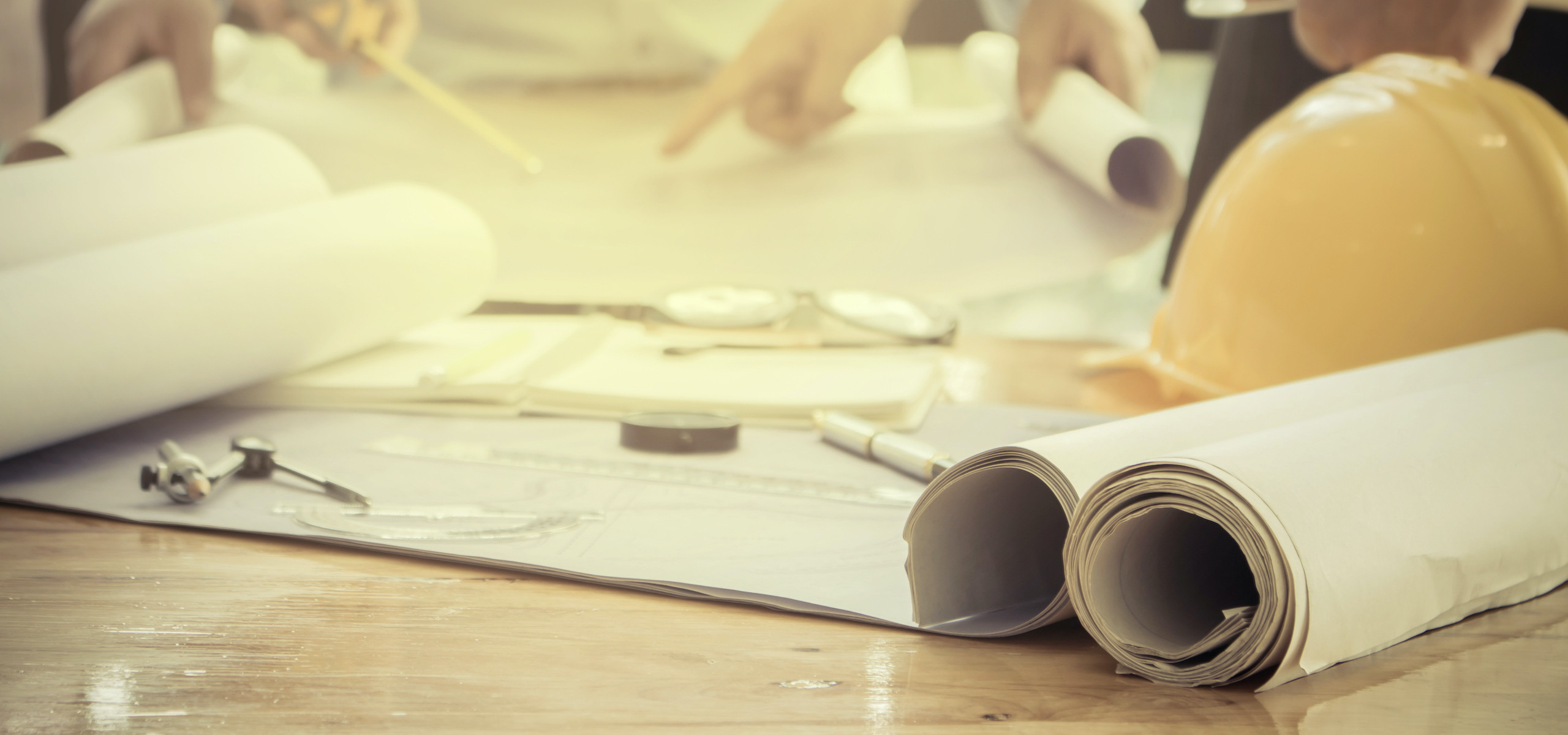 Documents on a desk (photo)